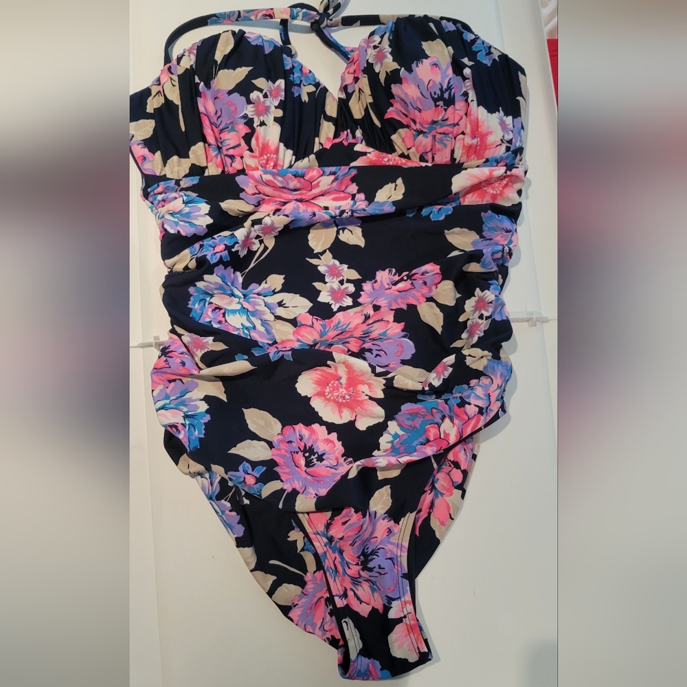 Floral One Piece, M